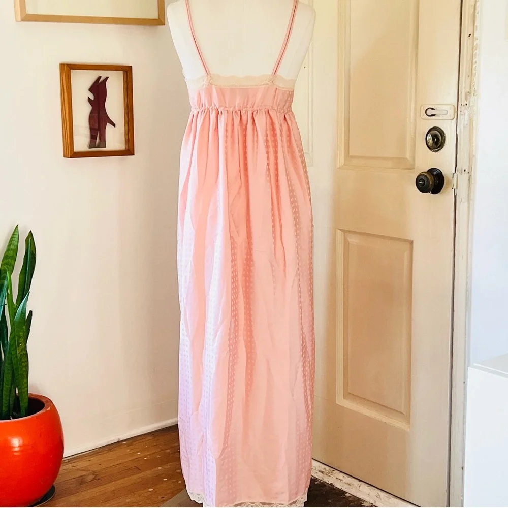 Givenchy Vintage 1990’s Nightgown. - Picture 3 of 9